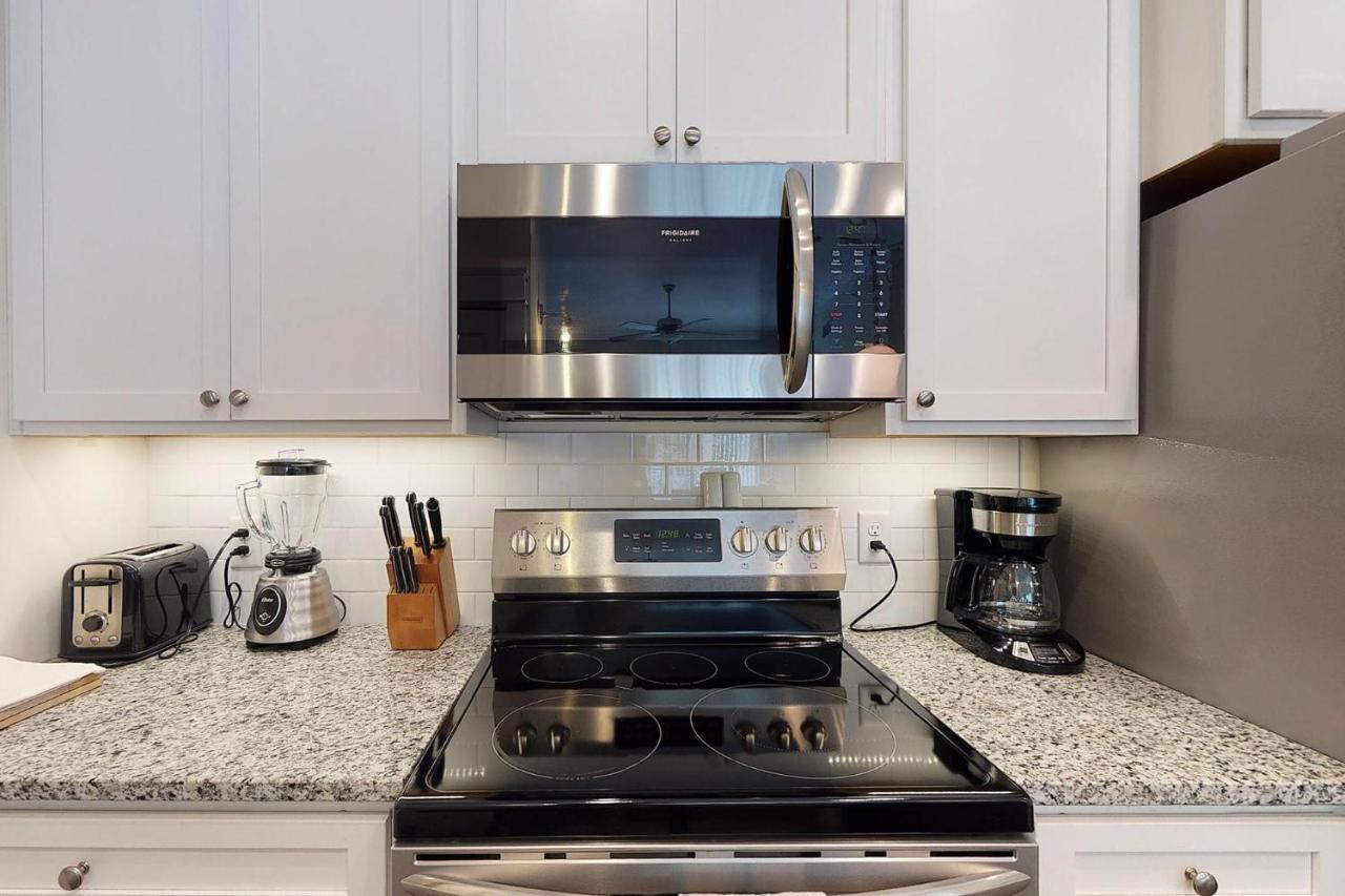 St. Simons Island King Suite @ 400 Ocean Suites מראה חיצוני תמונה